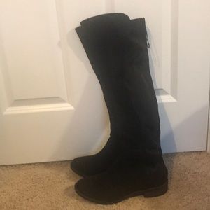 Black Knee high boots